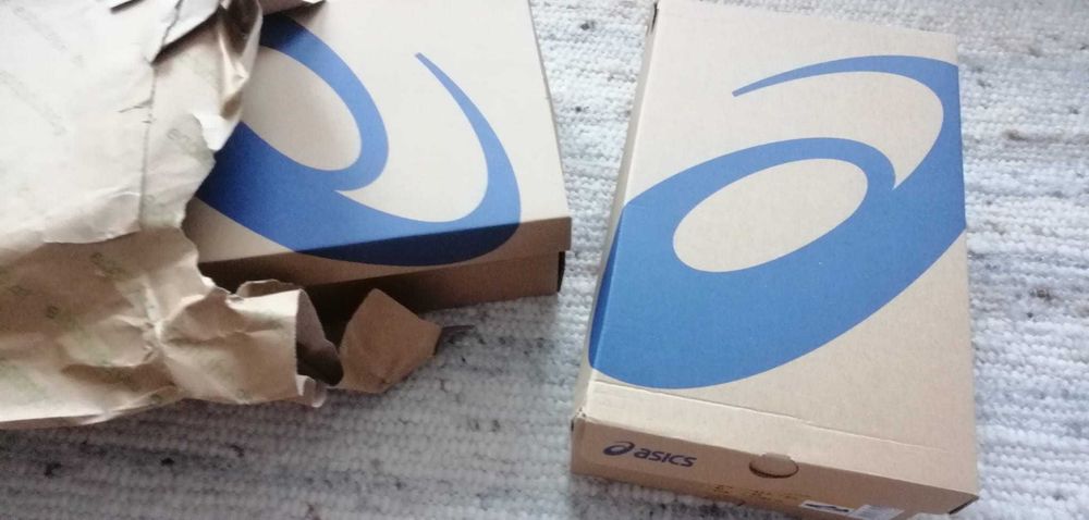 Buty sportowe wielofunkcyjne ASICS Gel-rocket 11, rozmiar 42,5