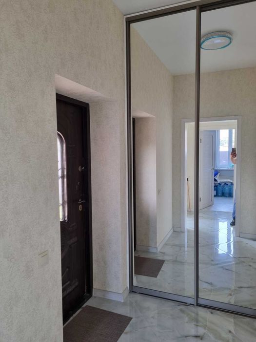 Долгосрочная аренда 1 єт.  дома 100  кв.м. в с.Осещина от властника