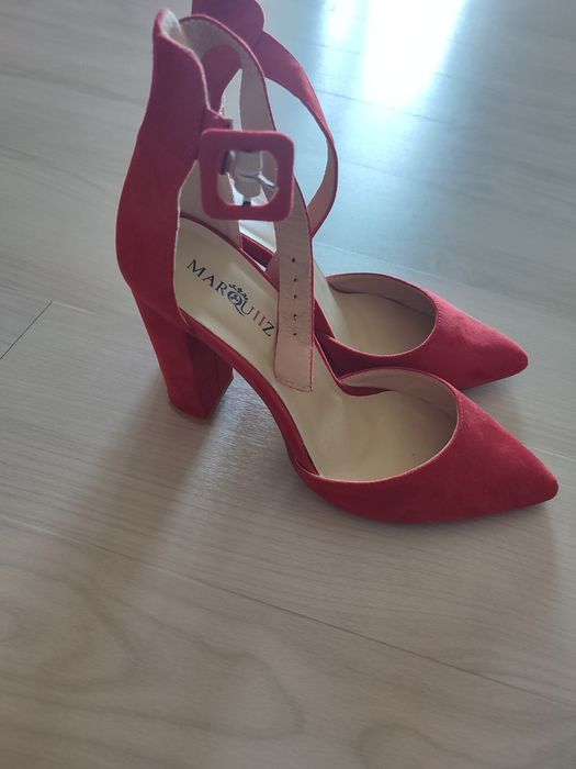 Sapatos de salto alto vermelhos - N.º 40 (como novos)
