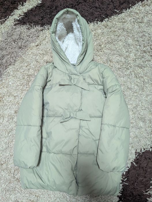 Осіння куртка Reserved для дівчинки