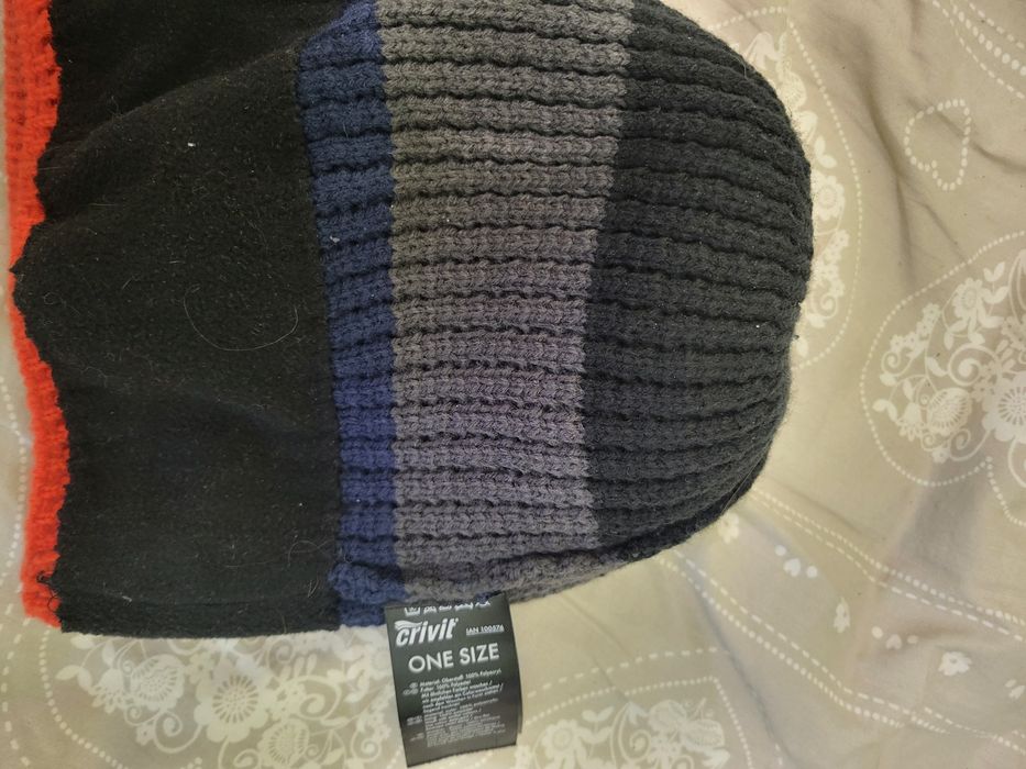 Шапка с пампоном crivit thinsulate