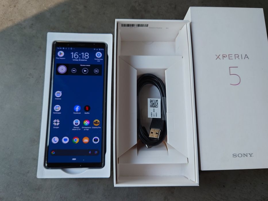 продам Sony Xperia 5 6/128GB Black (2SIM)