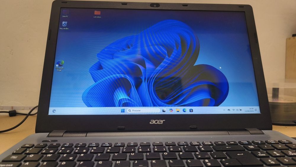 Acer Aspire e-15 I5 480 SSD W11