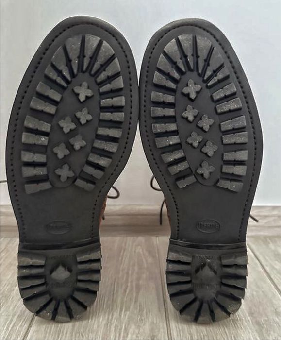 Чоловічі коричневі замшеві черевики броги Sanders Cheltenham 9 UK