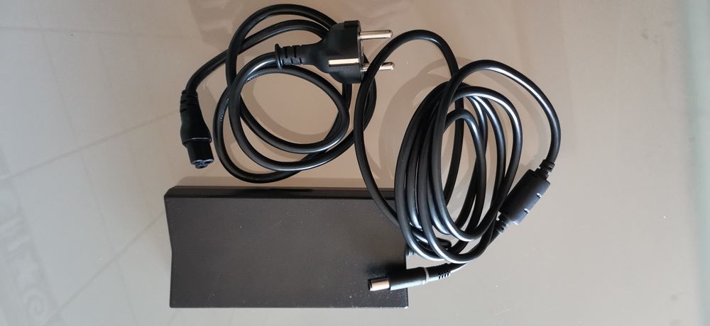 Carregador Dell 65/130/180 w