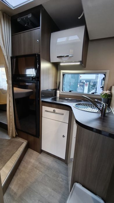 Autocaravana Cama Central