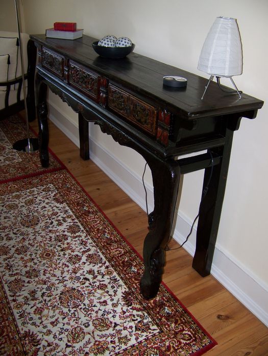 Consola Tibetana com 3 gavetas