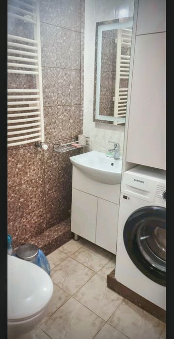 2 к квартира .  Проспект миру. СВ.Автовокзал 1.