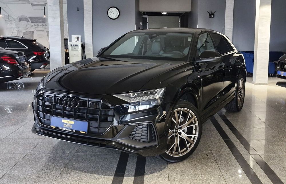Audi Q8