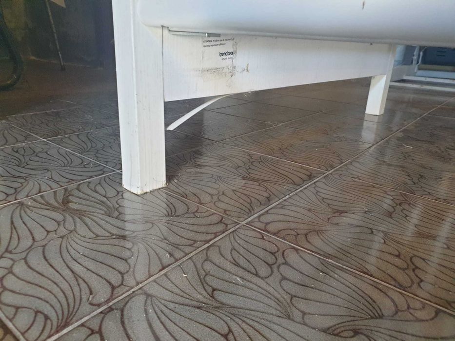 Berço com sinais de uso