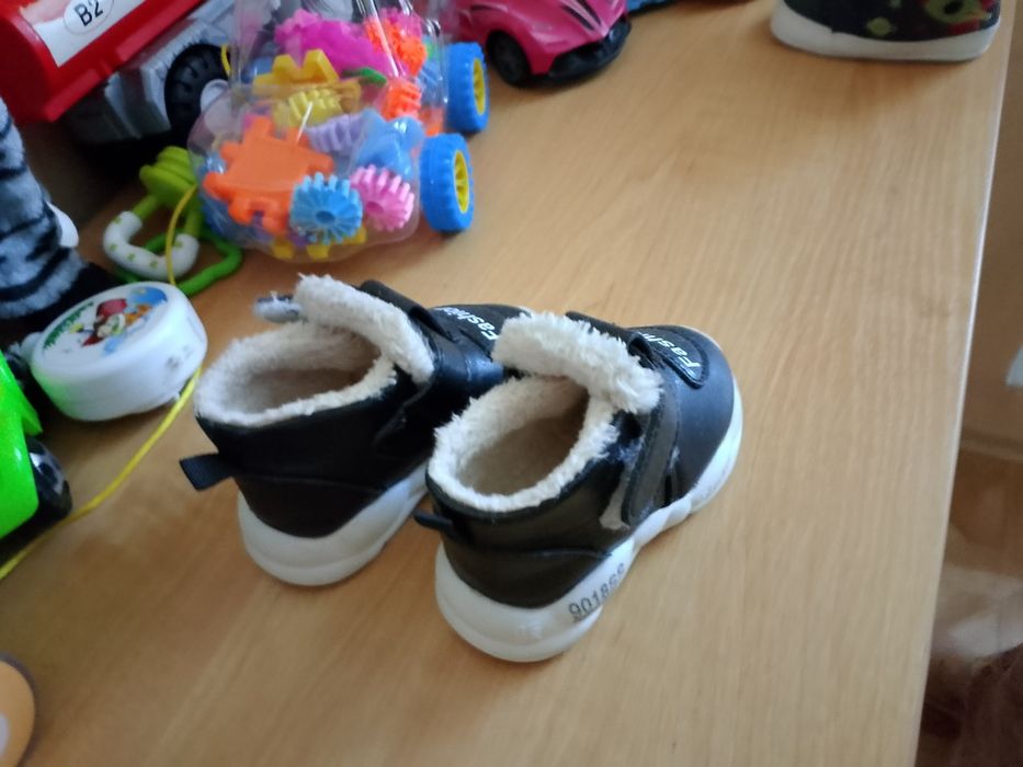 Взуття для маленьких