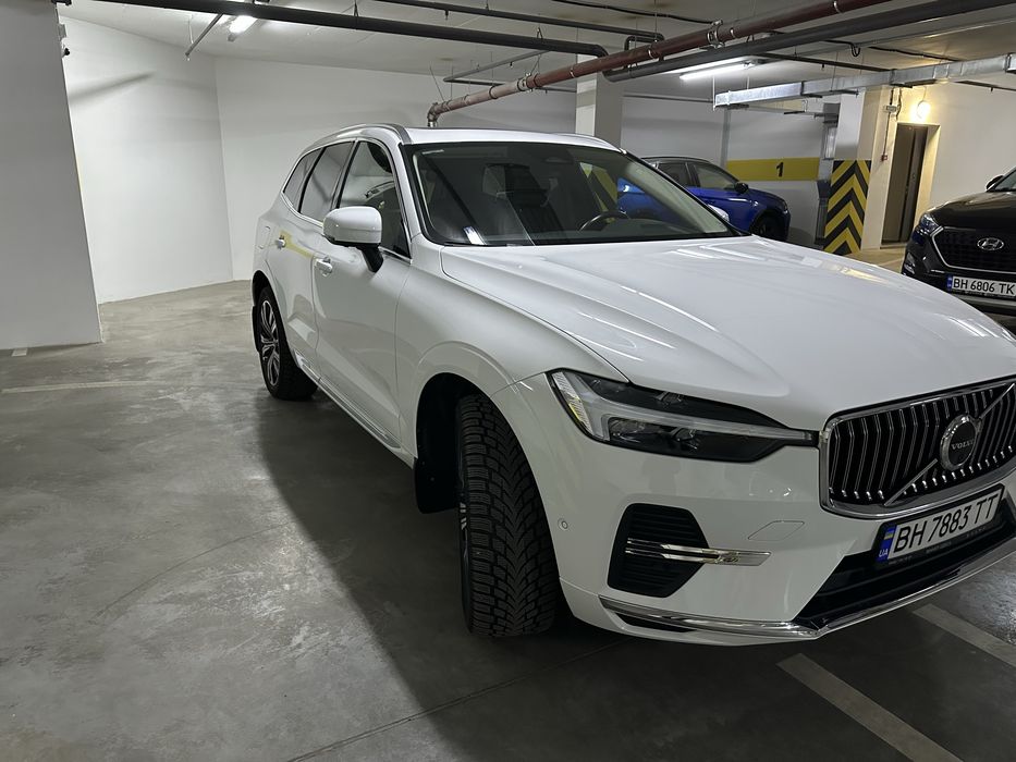 Volvo XC60 2022 Официальный
