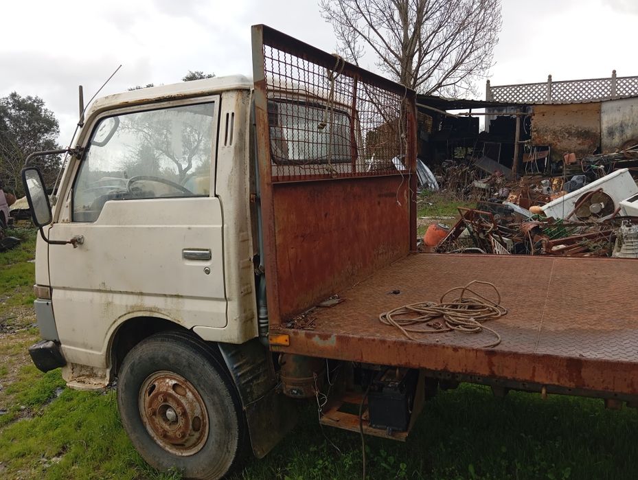 Carro para frutas, pneus novos.novoa