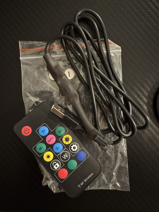 Secretária Gaming com leds JYSK