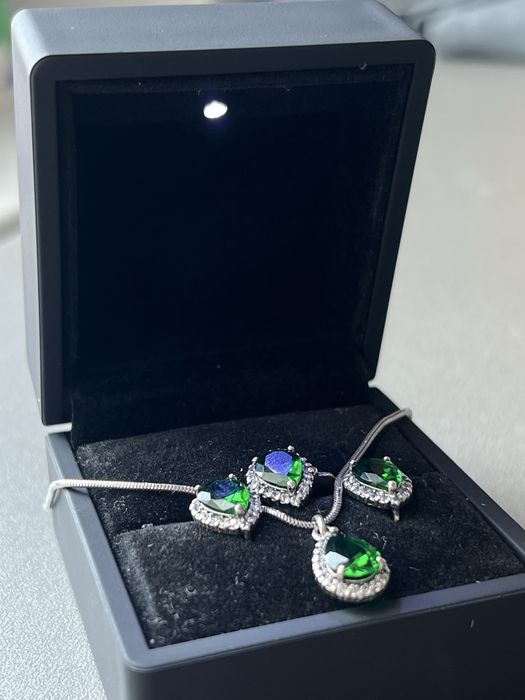 Серебряный комплект
