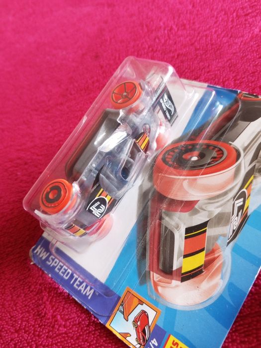 Nowy samochodzik Mattel HotWheels 2021