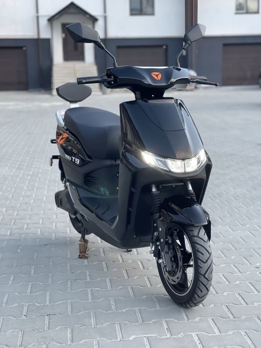 Продам новий Yadea T 9 2500 Вт доставка без предоплат