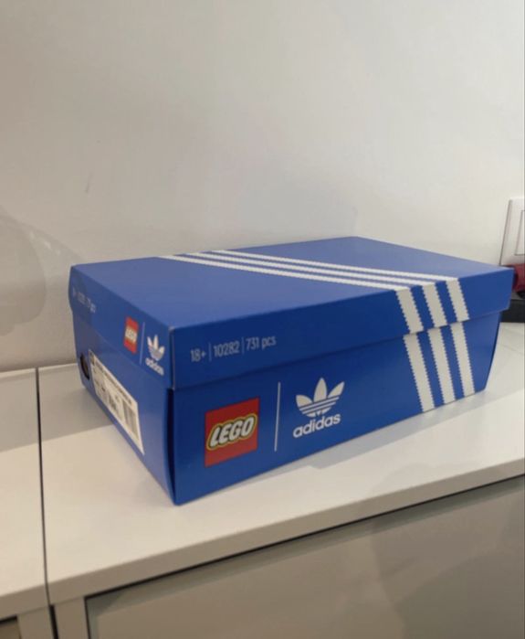 Lego 10282  Sapatilhas Adidas Super Star