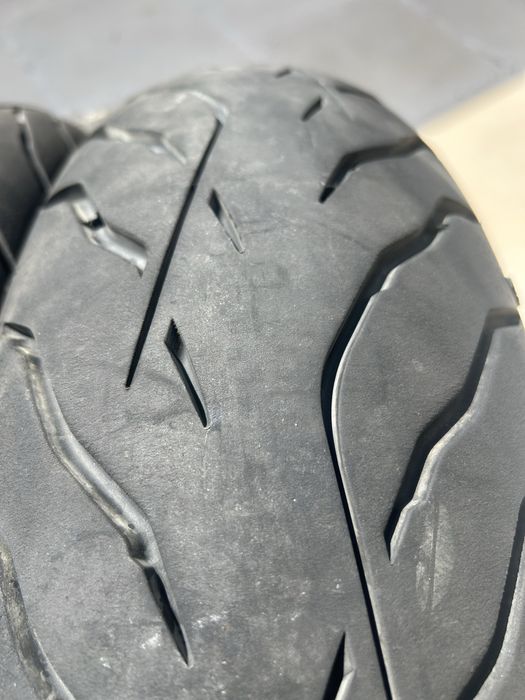 Conj.  Dunlop 180/55R17 & 120/70R17