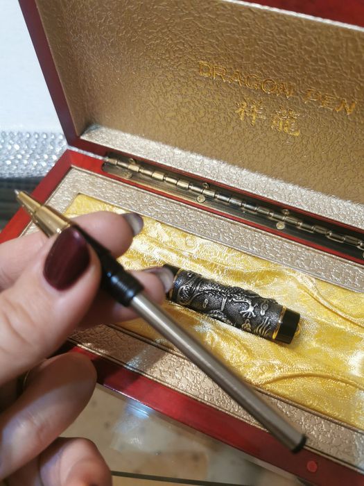 Pióra wzór chiński