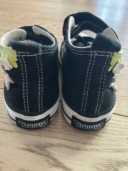 Trampki rozmiar 28