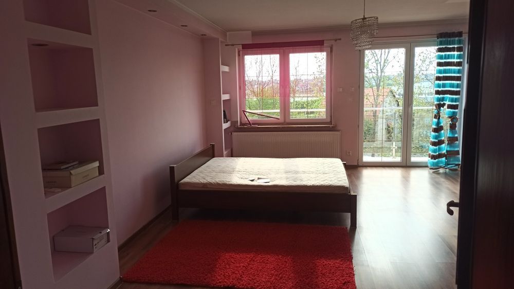 Sprzedam dom blisko centrum 175m2.+garaż 90m2.Chojnice