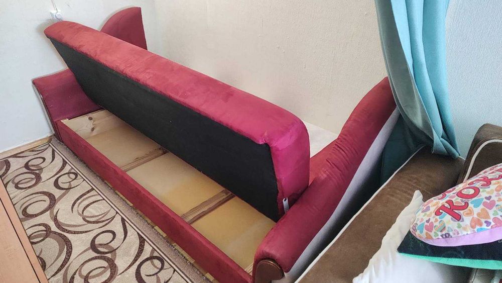 Продам диван-книжка