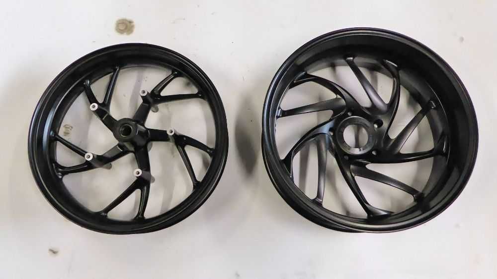 Запчастини BMW K100,K1100RS,K1200,R,S,LT,RS,RT,K1300,K1600GT,G450,