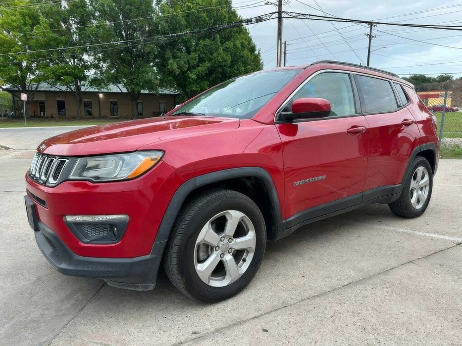 Jeep Compass Latitude      2017