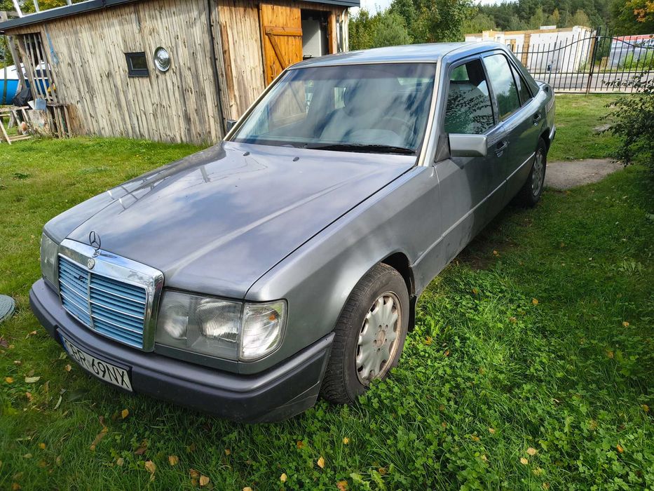 Mercedes-Benz W124