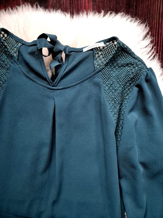 Zielona sukienka z długim rękawem Promod L