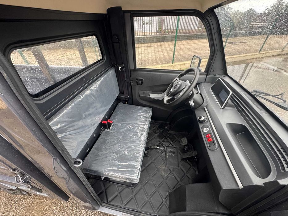 Microcarro/Microcar/Quadriciclo 100% elétrico - carrinha sem carta B