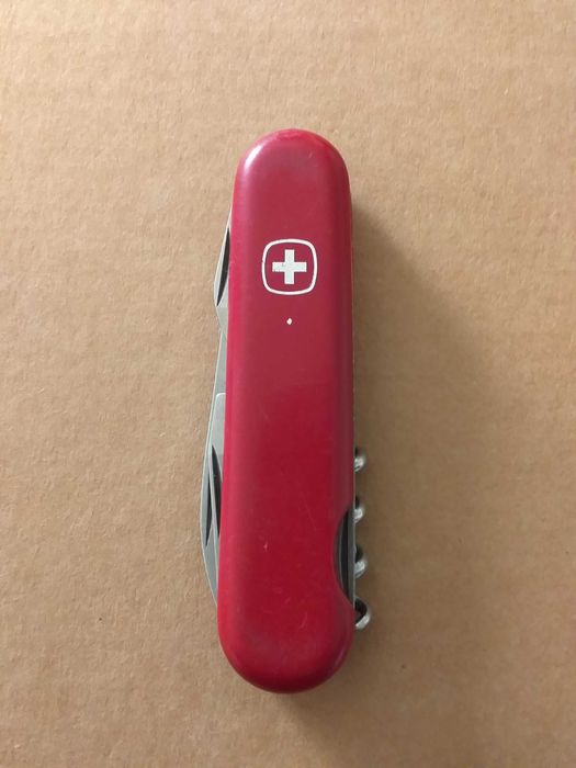 canivete wenger delemont