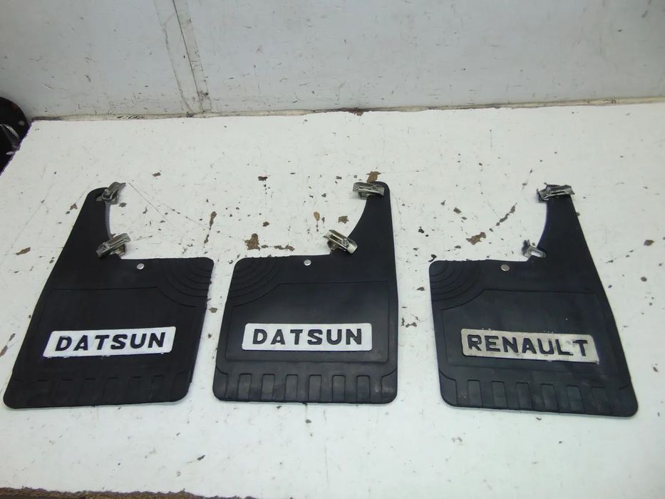 Clássicos palas roda Datsun/Renault usado em bom estado