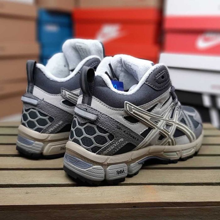 Asics Gel-Kahana 8 High женские зимние кроссовки / ботинки с мехом