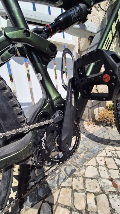 Bicicleta elétrica BH  de btt
