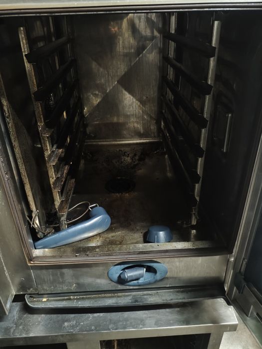 Fornos Rational para reparar ou peças