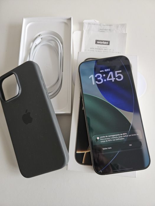 Vendo ou troco iPhone 16 Pro Max 256GB