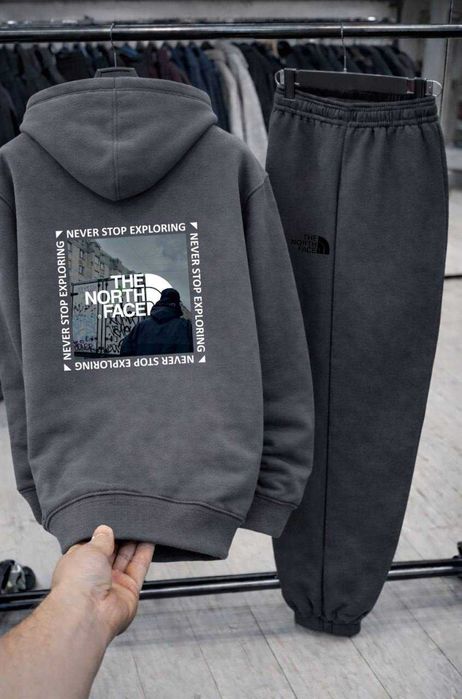 Спортивний чоловічий костюм (худі + штани)