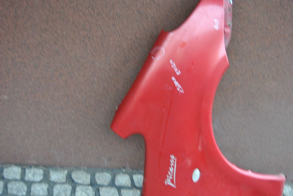 Błotnik prawy Citroen Xsara Picasso EKQD