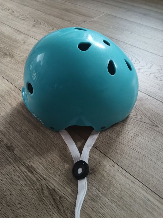 Kask Oxelo+ ochraniacze