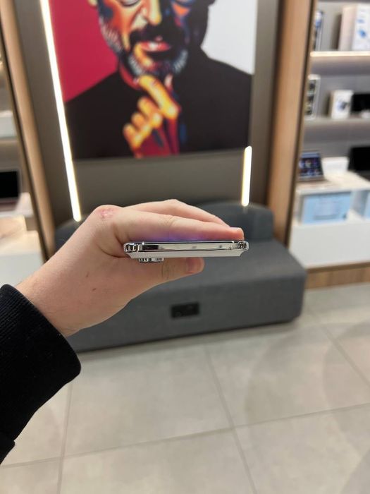 НОВИЙ iPhone 17 Air 256 Cloud White GiGi Store + СКЛО В ПОДАРУНОК