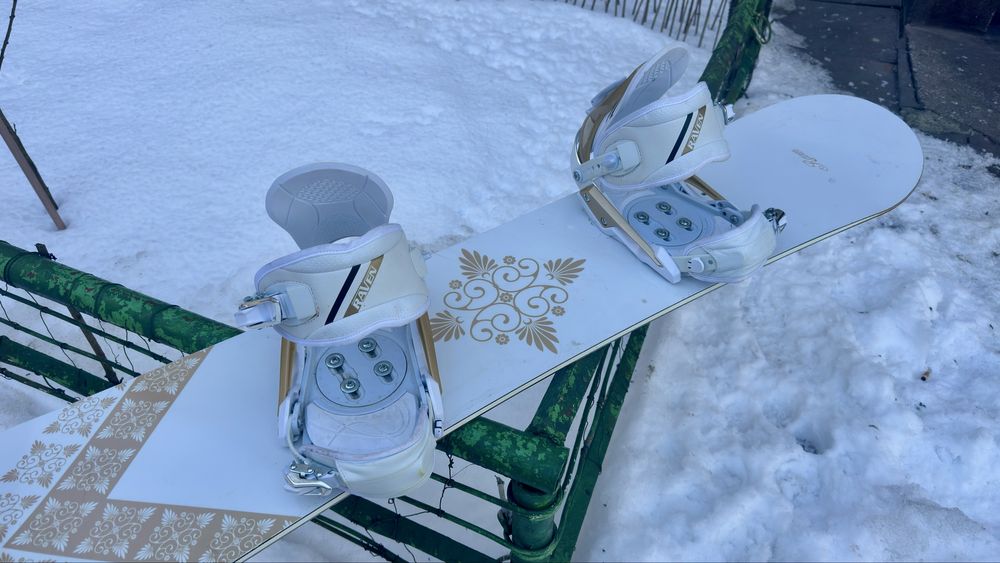 Komplet Snowboard Damski/Młodzieżowy Raven Pearl 142cm + Buty 37.5