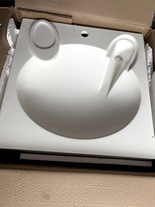 Умивальник на пральну машину