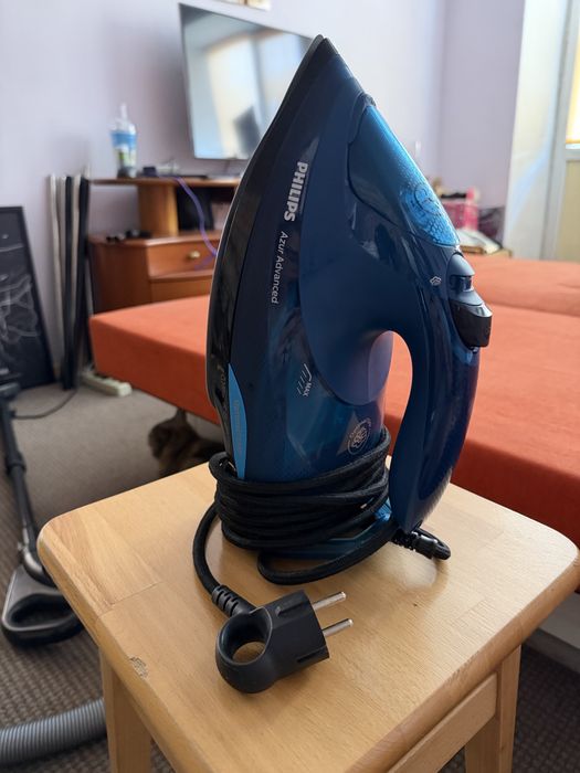 Потужна праска Philips Azur Advanced 3000W (OptimalTEMP) в ідеалі