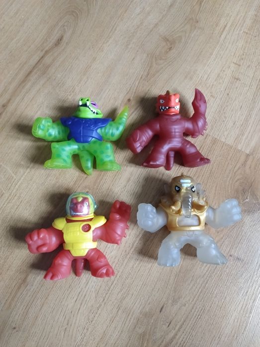 Figurka Goo Jit Zu - zestaw x4