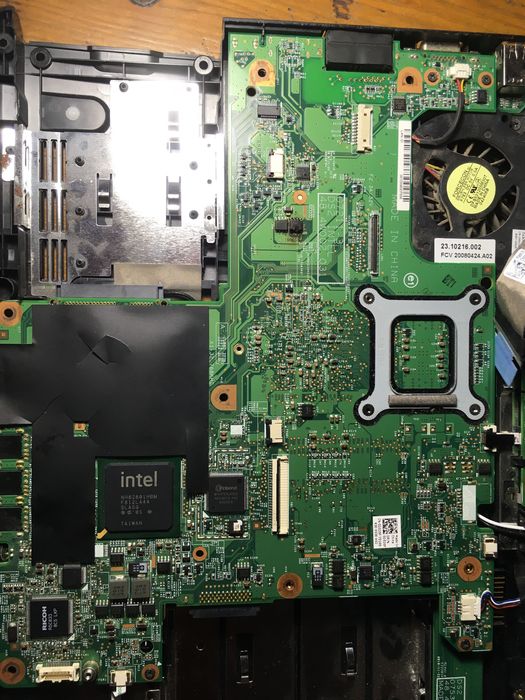 Ноутбук Dell 500 на запчастини.