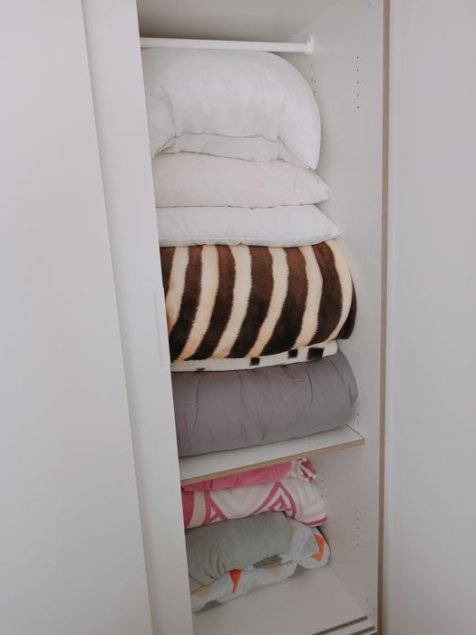 Roupeiro Trysil branco (Ikea)