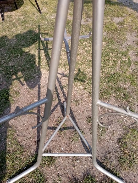 Kwietnik metalowy