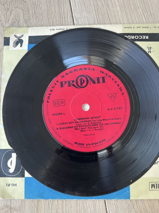 Czerwone Gitary – single 7” Pronit – Lubisz gdy się gniewam